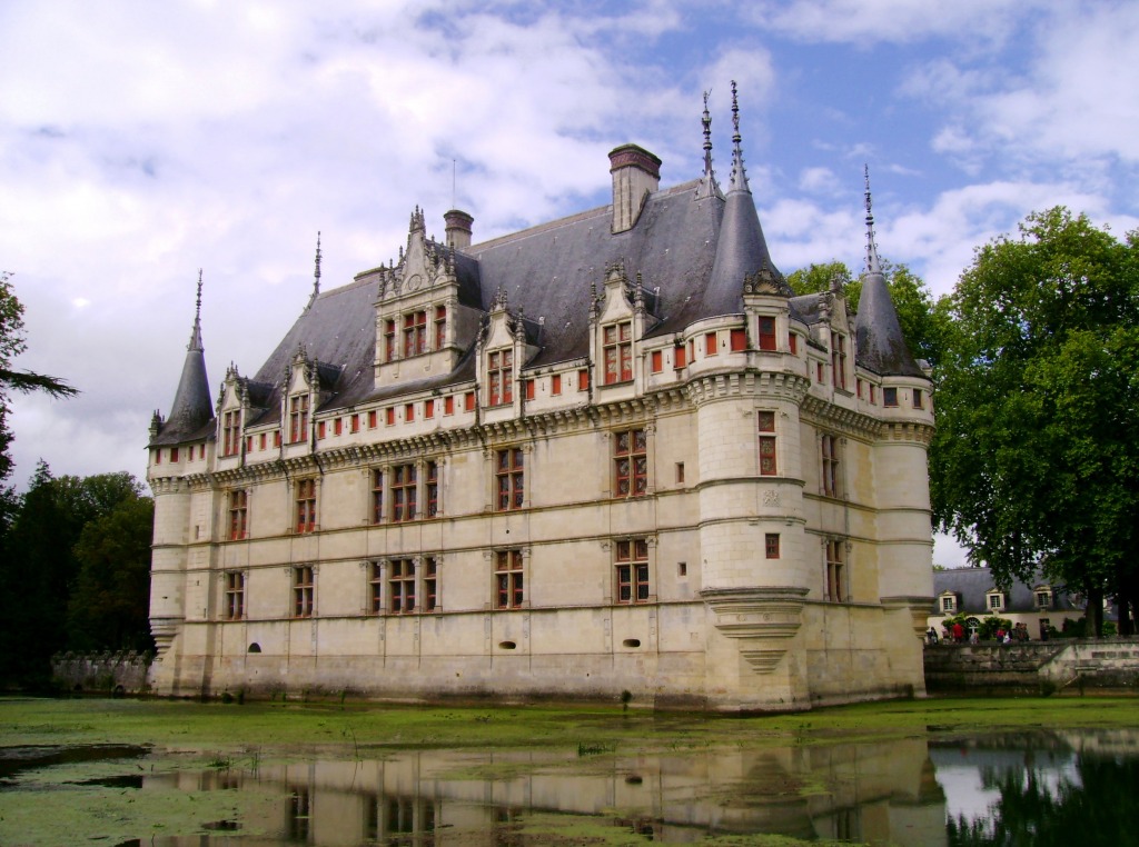 Château d'Azay-le-Rideau, França jigsaw puzzle in Castelos puzzles on TheJigsawPuzzles.com