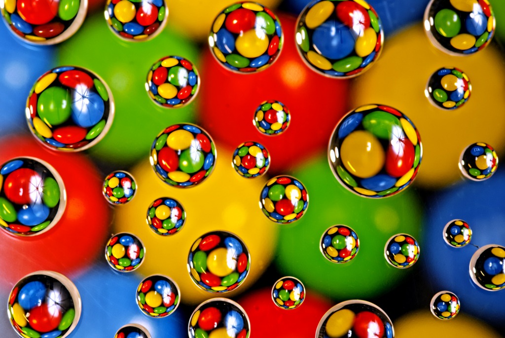 Fun with M&M's Candy jigsaw puzzle in Macro puzzles on TheJigsawPuzzles.com