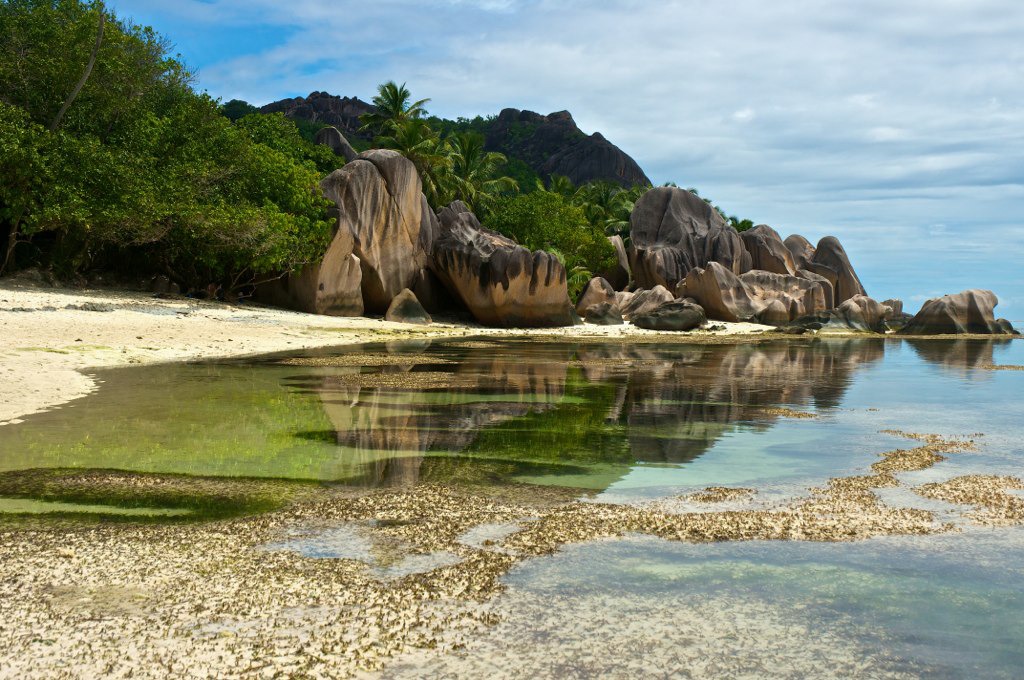 Anse Source d'Argent, Seychelles jigsaw puzzle in Lugares Maravilhosos puzzles on TheJigsawPuzzles.com