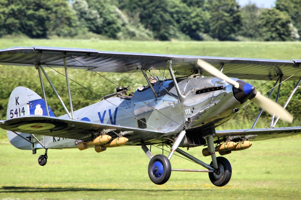 Bombardier Hawker Hind Light jigsaw puzzle in Aviation puzzles on TheJigsawPuzzles.com
