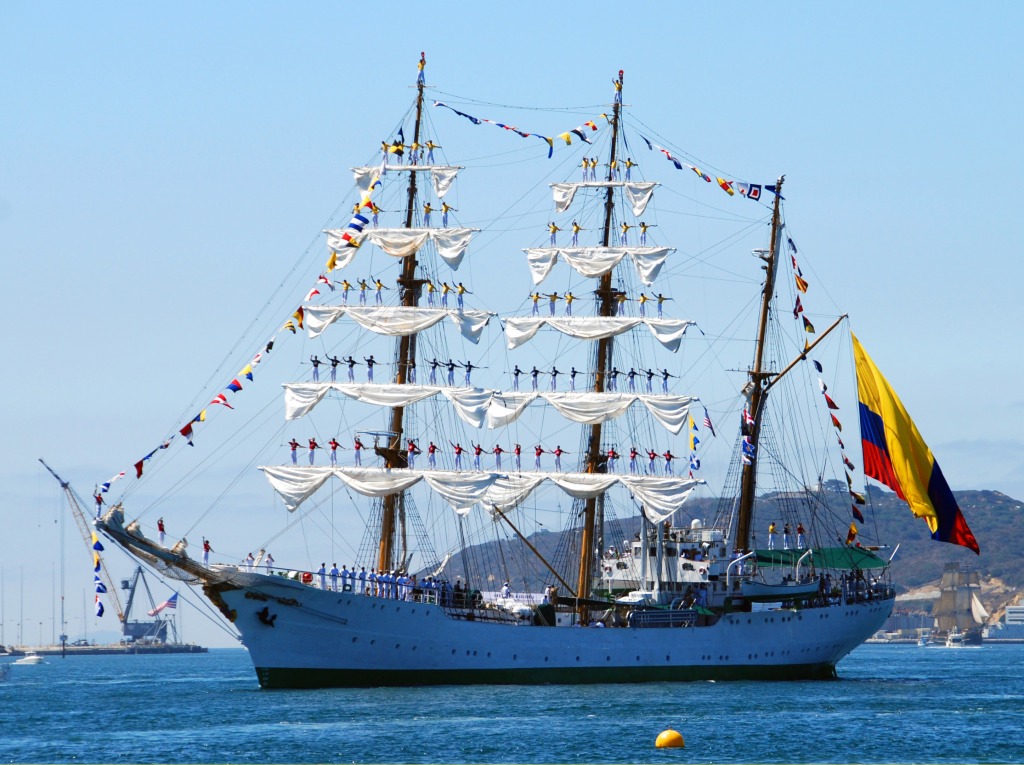 The Gloria, Colombian Tall Ship jigsaw puzzle in Puzzle of the Day ...