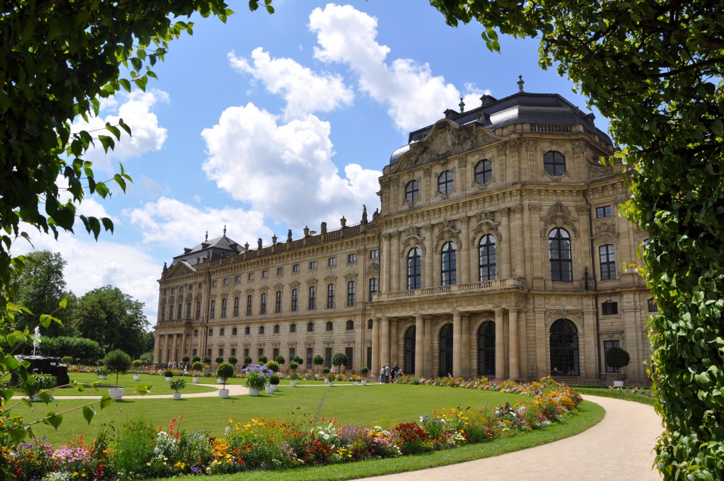 Würzburg , Germany jigsaw puzzle in Puzzle of the Day puzzles on TheJigsawPuzzles.com