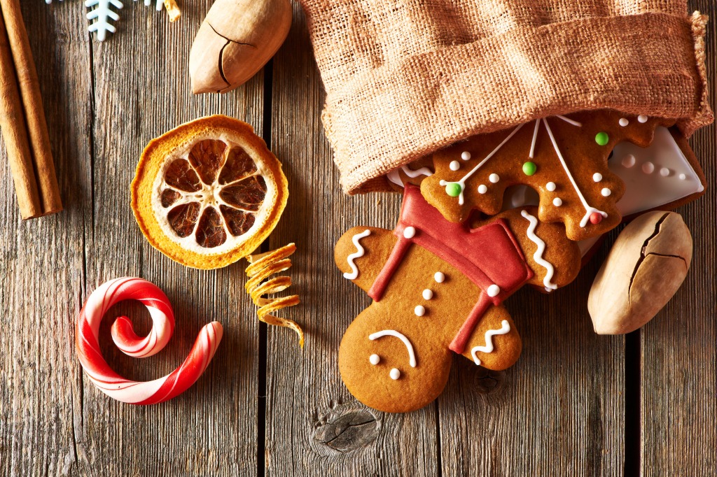 Homemade Gingerbread Cookies jigsaw puzzle in Handmade puzzles on TheJigsawPuzzles.com