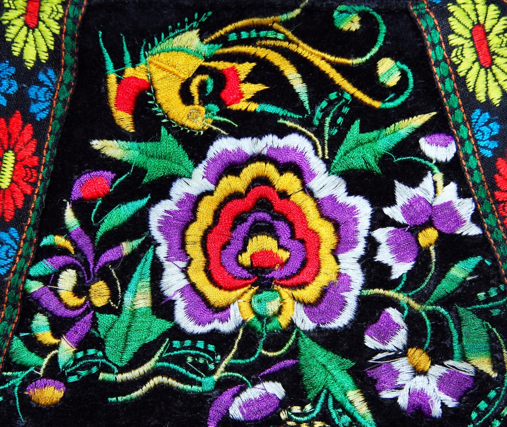 Ethnic Handmade Embroidery Pattern jigsaw puzzle in Handmade puzzles on TheJigsawPuzzles.com