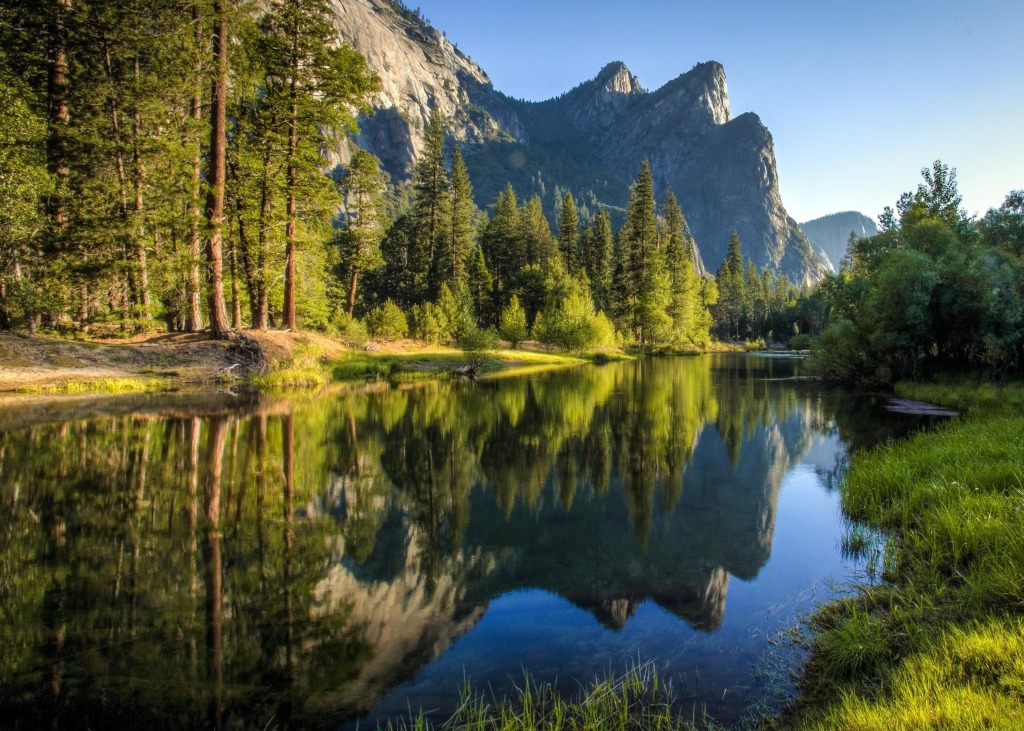 Cathedral Beach in Yosemite-Nationalpark jigsaw puzzle in Puzzle des Tages puzzles on TheJigsawPuzzles.com