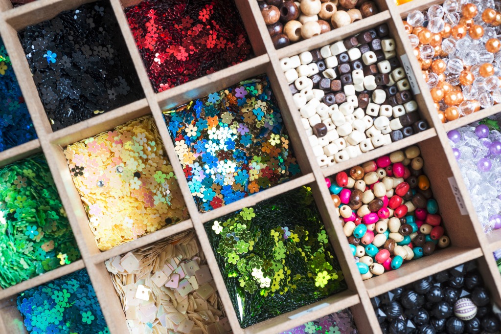 Assorted Beads jigsaw puzzle in Handmade puzzles on TheJigsawPuzzles.com