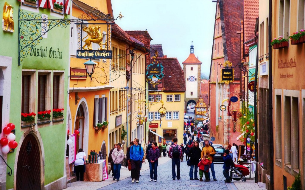 Rothenburg, Bavaria, Germany jigsaw puzzle in Street View puzzles on TheJigsawPuzzles.com