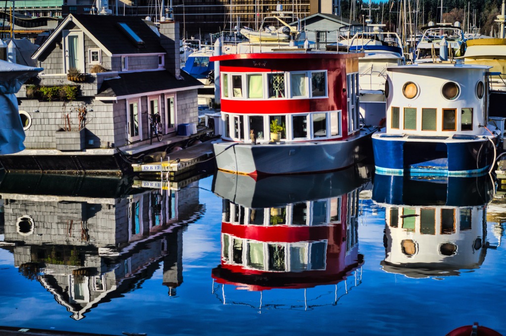 Houseboat Reflections, Vancouver BC jigsaw puzzle in Street View puzzles on TheJigsawPuzzles.com
