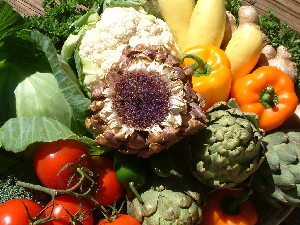 Artichoke, Bell Peppers, Cabbage, Cauliflower jigsaw puzzle in Fruits & Veggies puzzles on TheJigsawPuzzles.com