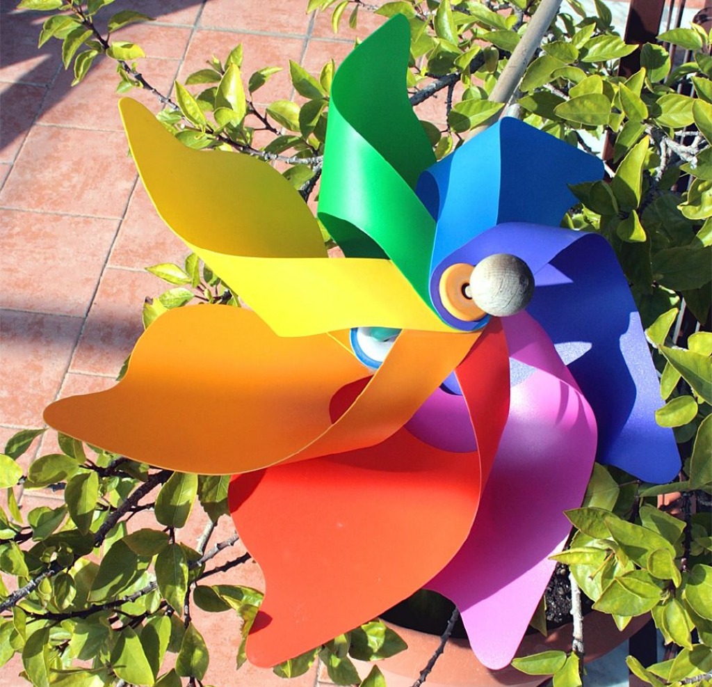 Rainbow Pinwheel jigsaw puzzle in Puzzle of the Day puzzles on TheJigsawPuzzles.com