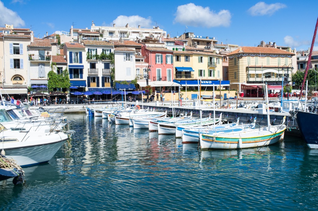 Cassis, French Riviera jigsaw puzzle in Puzzle of the Day puzzles on TheJigsawPuzzles.com