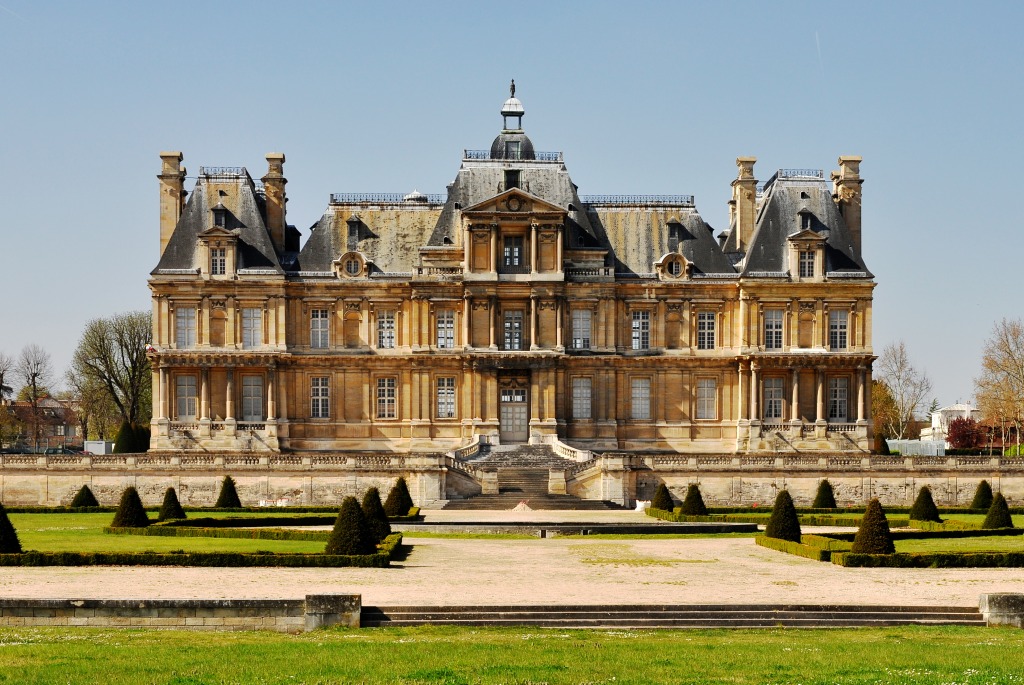 Schloss in Maisons-Laffitte, Frankreich jigsaw puzzle in Schlösser puzzles on TheJigsawPuzzles.com