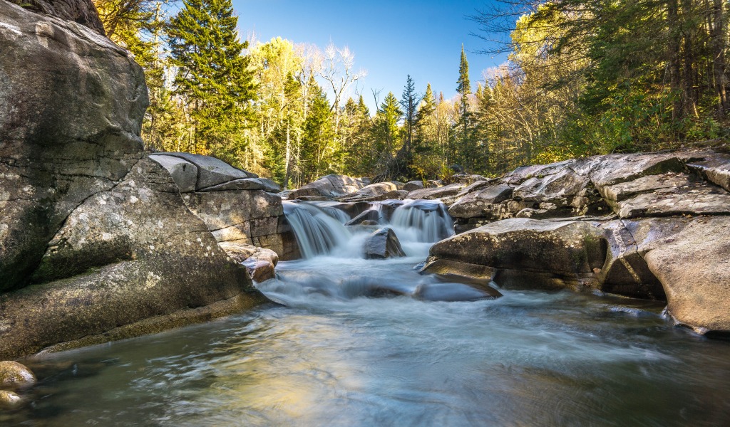 Upper Falls, New Hampshire jigsaw puzzle in Waterfalls puzzles on TheJigsawPuzzles.com