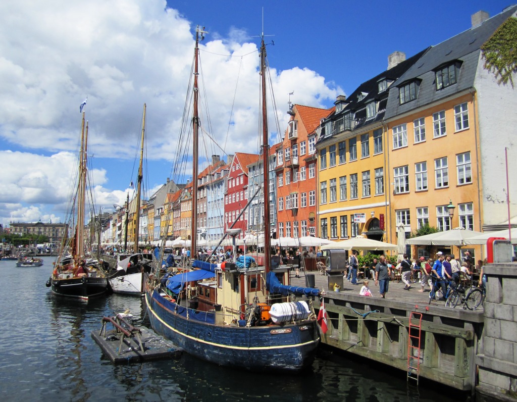Picturesque Copenhagen Waterfront jigsaw puzzle in Street View puzzles on TheJigsawPuzzles.com