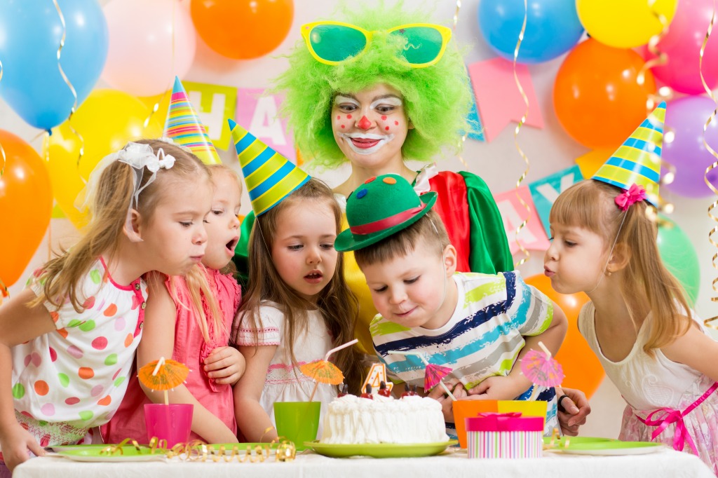 Birthday Party jigsaw puzzle in People puzzles on TheJigsawPuzzles.com