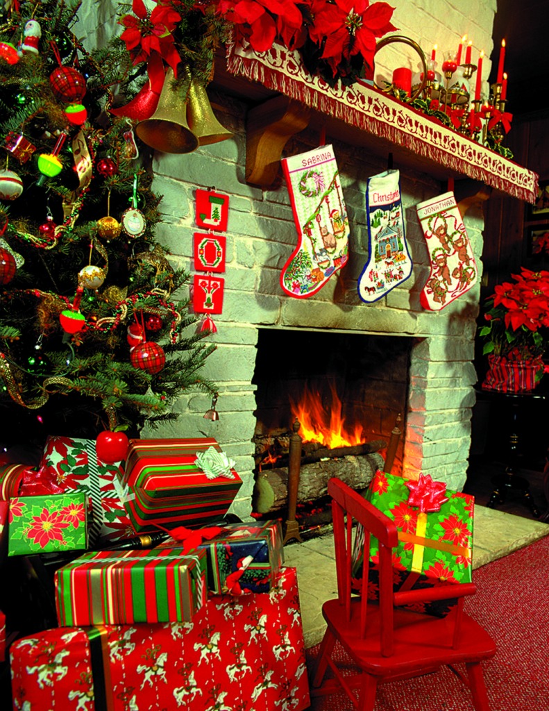Candles and Fireplace jigsaw puzzle in Christmas & New Year puzzles on TheJigsawPuzzles.com