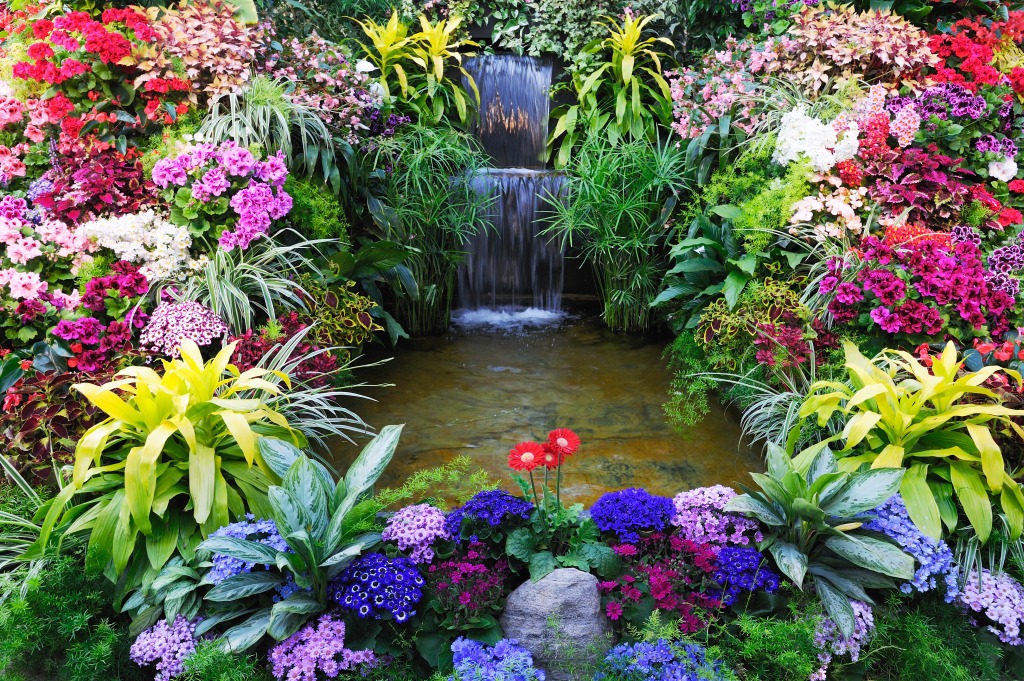 Historic Butchart Gardens, Vancouver Island jigsaw puzzle in Waterfalls puzzles on TheJigsawPuzzles.com