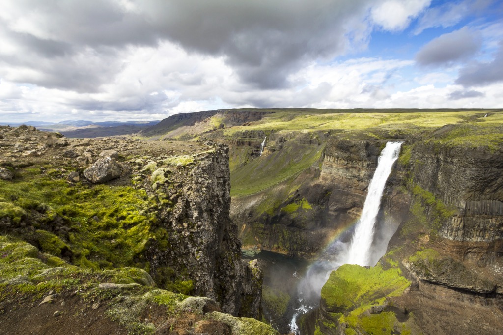 Háifoss Waterfall, Iceland jigsaw puzzle in Waterfalls puzzles on TheJigsawPuzzles.com