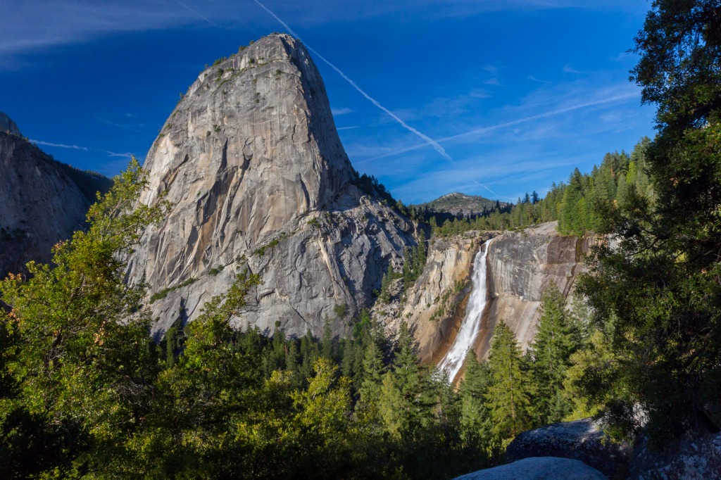Liberty Cap and Nevada Fall jigsaw puzzle in Great Sightings puzzles on TheJigsawPuzzles.com