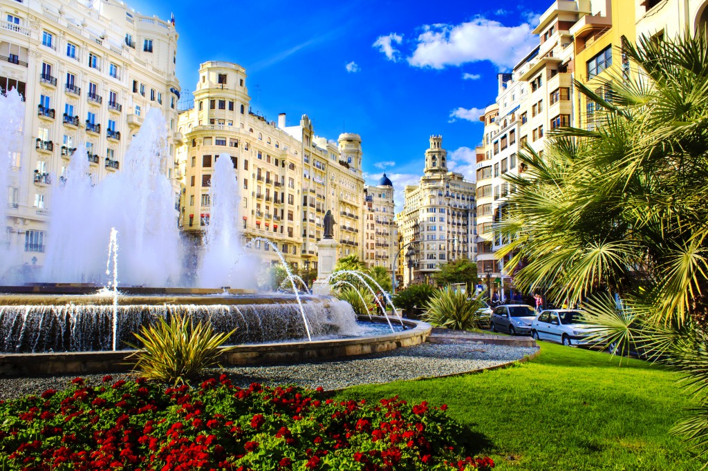 Main City Square of Valencia, Spain jigsaw puzzle in Waterfalls puzzles on TheJigsawPuzzles.com