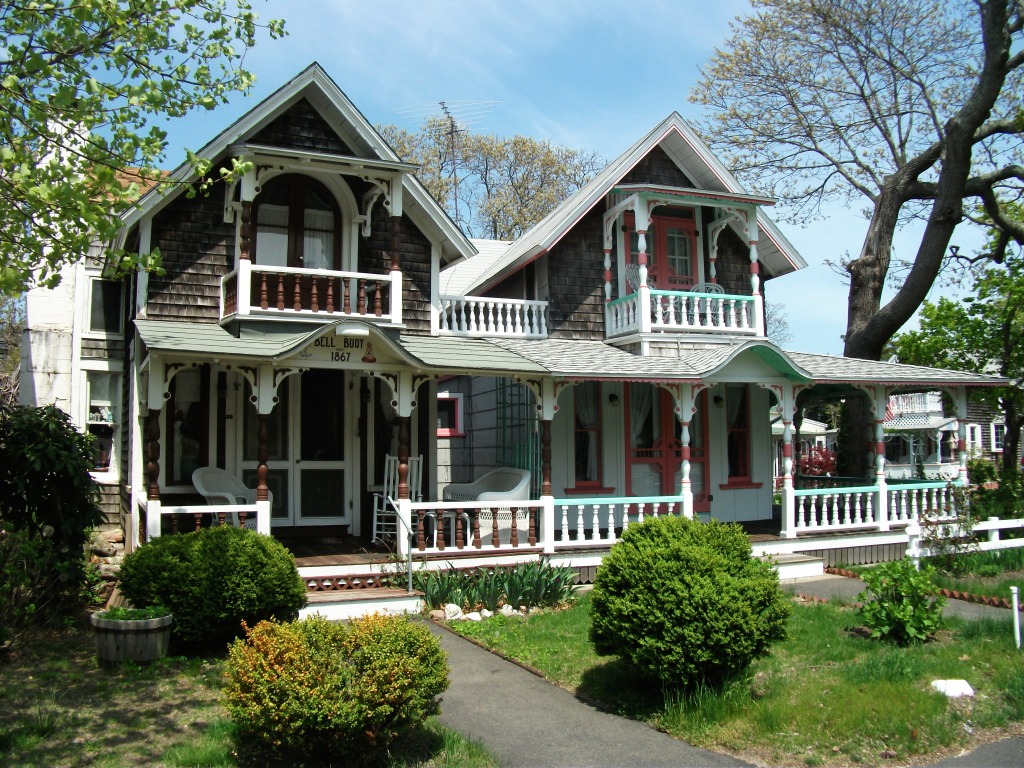 Oak Bluffs, Massachusetts jigsaw puzzle in Paysages urbains puzzles on TheJigsawPuzzles.com