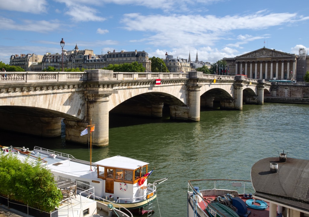 Pont de la Concorde, Paris jigsaw puzzle in Bridges puzzles on TheJigsawPuzzles.com