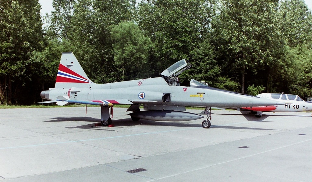 Northrop F-5A jigsaw puzzle in Bug Me Not puzzles on TheJigsawPuzzles.com