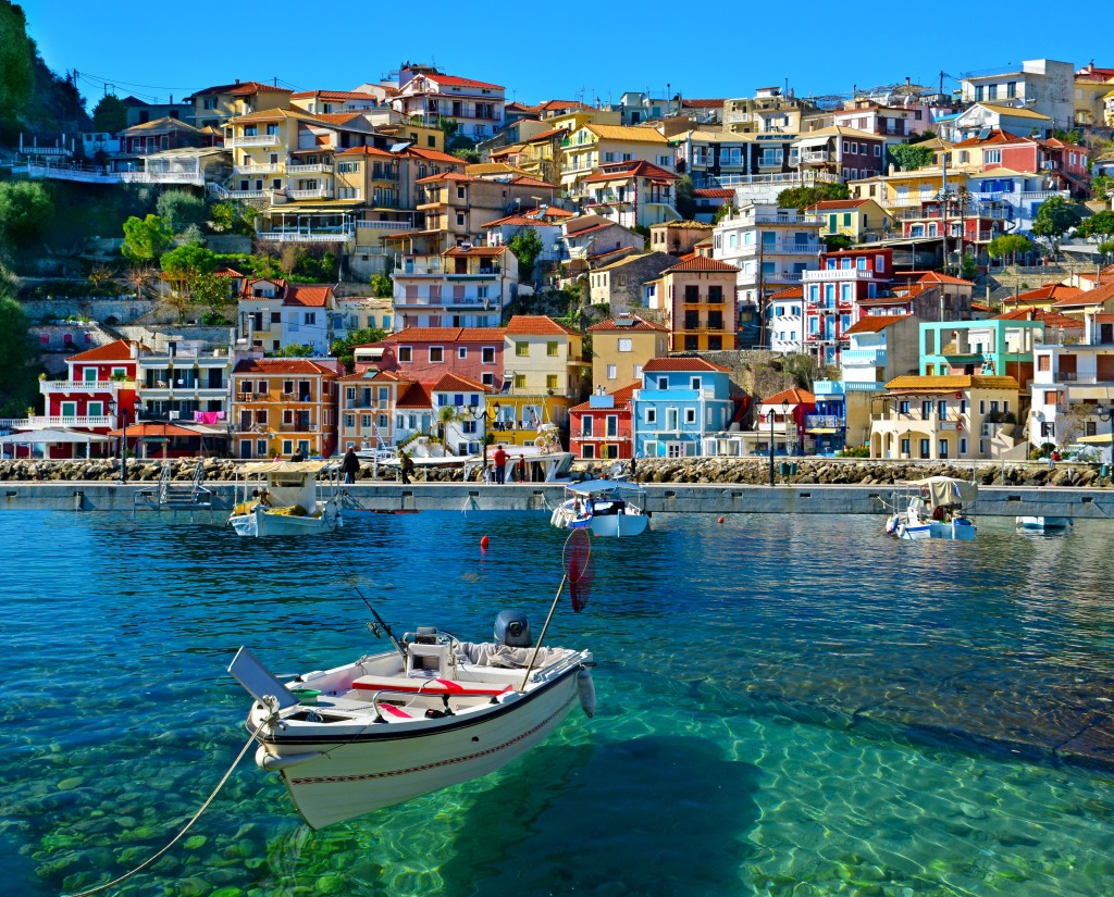 Parga Town, Greece jigsaw puzzle in Great Sightings puzzles on TheJigsawPuzzles.com
