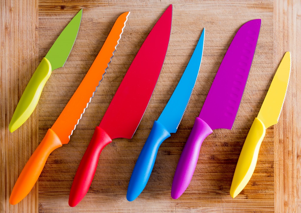 Colorful Kitchen Knives jigsaw puzzle in Food & Bakery puzzles on TheJigsawPuzzles.com