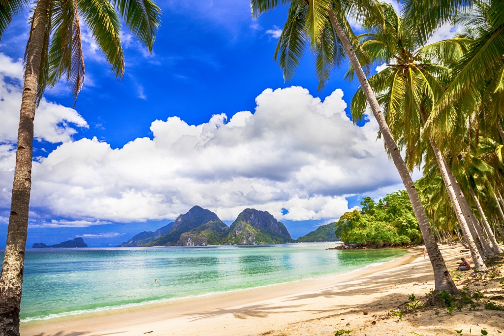 Tropical Beach, Philipines jigsaw puzzle in Puzzle of the Day puzzles on TheJigsawPuzzles.com