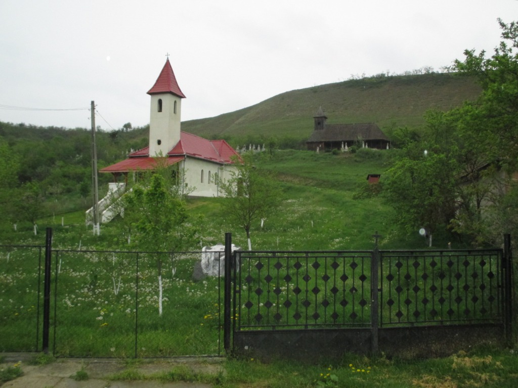 san marghita church jigsaw puzzle in Carla Kamperman puzzles on TheJigsawPuzzles.com