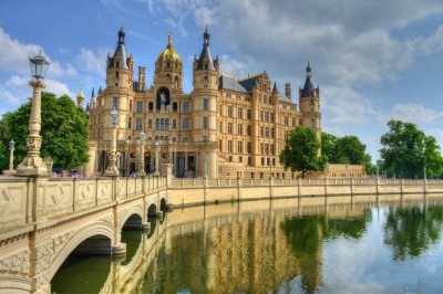 Schwerin Palace, Germany jigsaw puzzle in Castles puzzles on ...