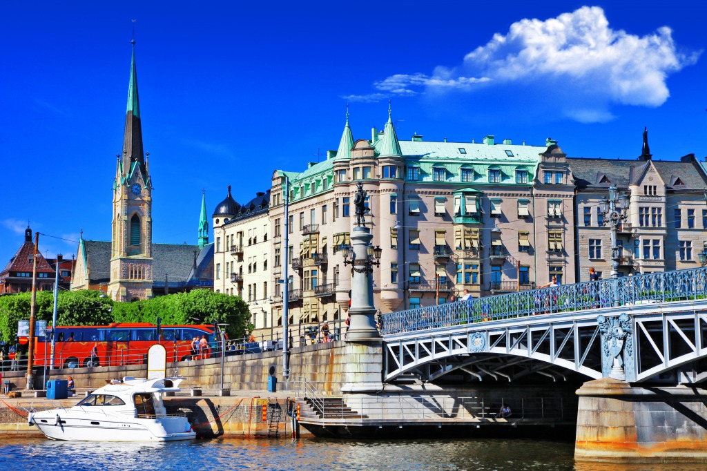 Scenic Canals of Stockholm, Sweden jigsaw puzzle in Bridges puzzles on TheJigsawPuzzles.com