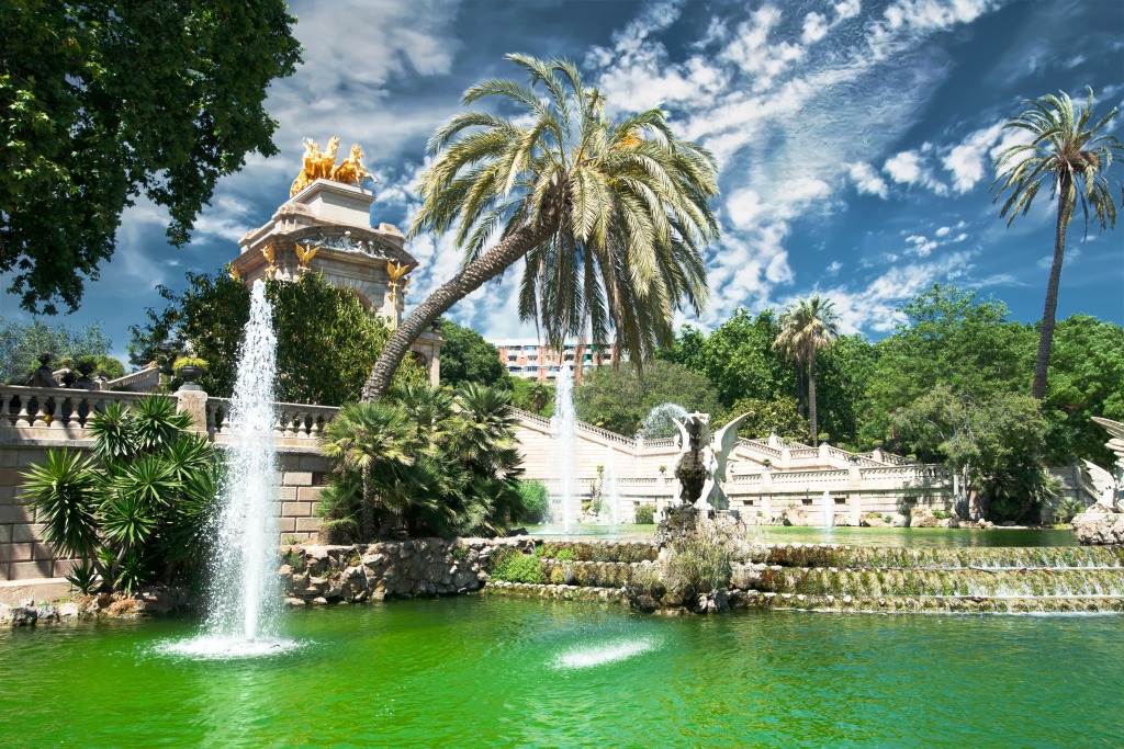 Fountain at the Zoo of Barcelona jigsaw puzzle in Waterfalls puzzles on TheJigsawPuzzles.com
