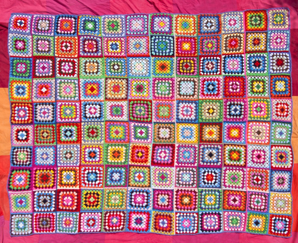 Cobertor de Quadrados da Vovó jigsaw puzzle in Artesanato puzzles on TheJigsawPuzzles.com