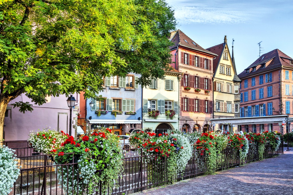 Colorful Houses in Colmar, France jigsaw puzzle in Puzzle of the Day puzzles on TheJigsawPuzzles.com