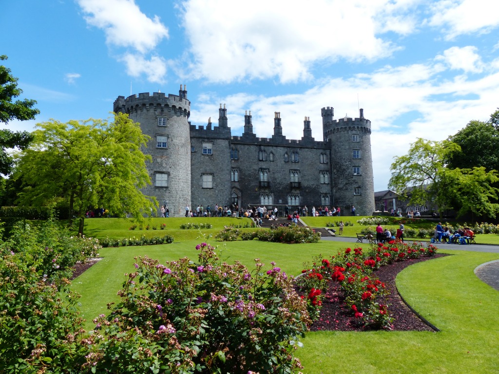 Castelo de Kilkenny, República da Irlanda jigsaw puzzle in Castelos puzzles on TheJigsawPuzzles.com