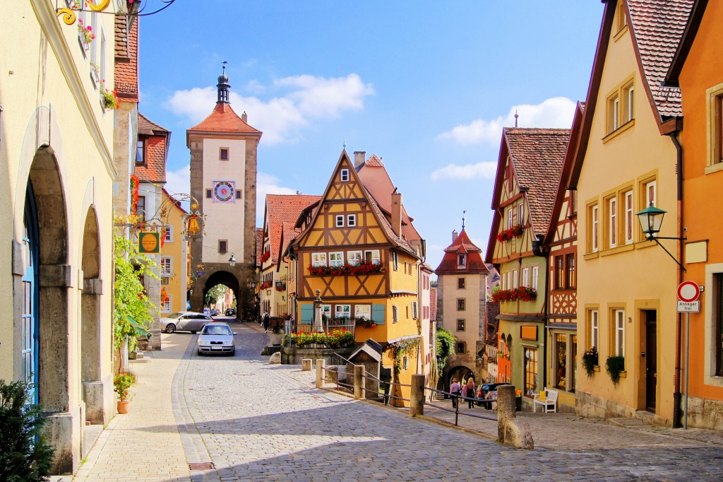 Rothenburg Ob der Tauber, Allemagne jigsaw puzzle in Paysages urbains puzzles on TheJigsawPuzzles.com