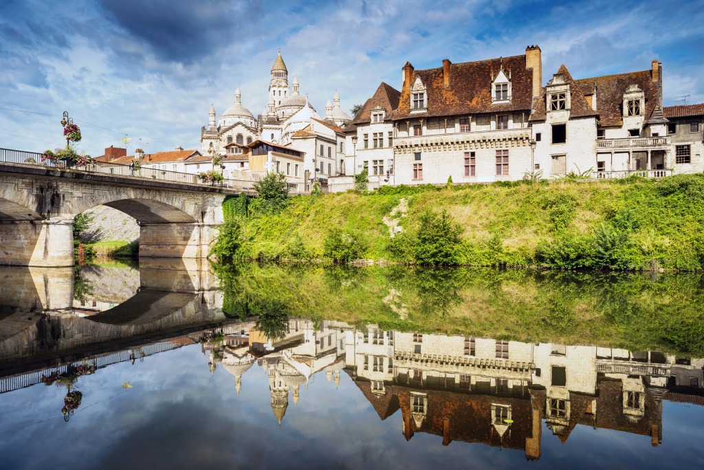 Perigueux, Southern France jigsaw puzzle in Bridges puzzles on TheJigsawPuzzles.com