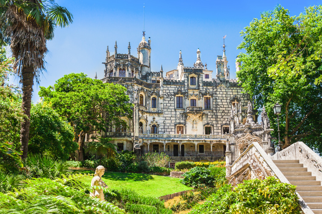 Palácio Regaleira, Portugal jigsaw puzzle in Castelos puzzles on TheJigsawPuzzles.com