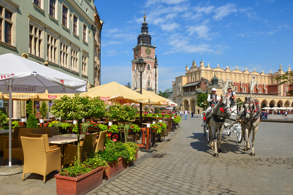 Horse Carriage in Cracow, Poland jigsaw puzzle in Street View puzzles on TheJigsawPuzzles.com