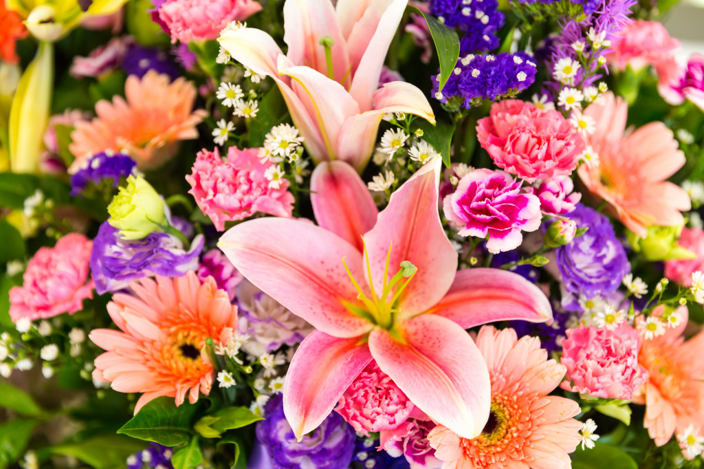 Bright Flower Bouquet jigsaw puzzle in Flowers puzzles on TheJigsawPuzzles.com