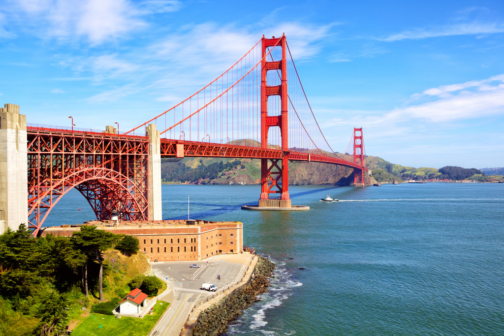 Pont du Golden Gate et le site historique du Point du Fort jigsaw puzzle in Ponts puzzles on TheJigsawPuzzles.com