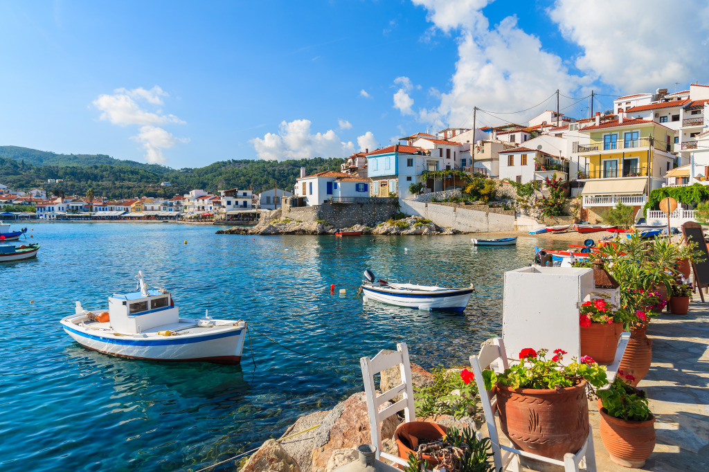 Hafen von Kokkari, Insel Samos, Griechenland jigsaw puzzle in Puzzle des Tages puzzles on TheJigsawPuzzles.com