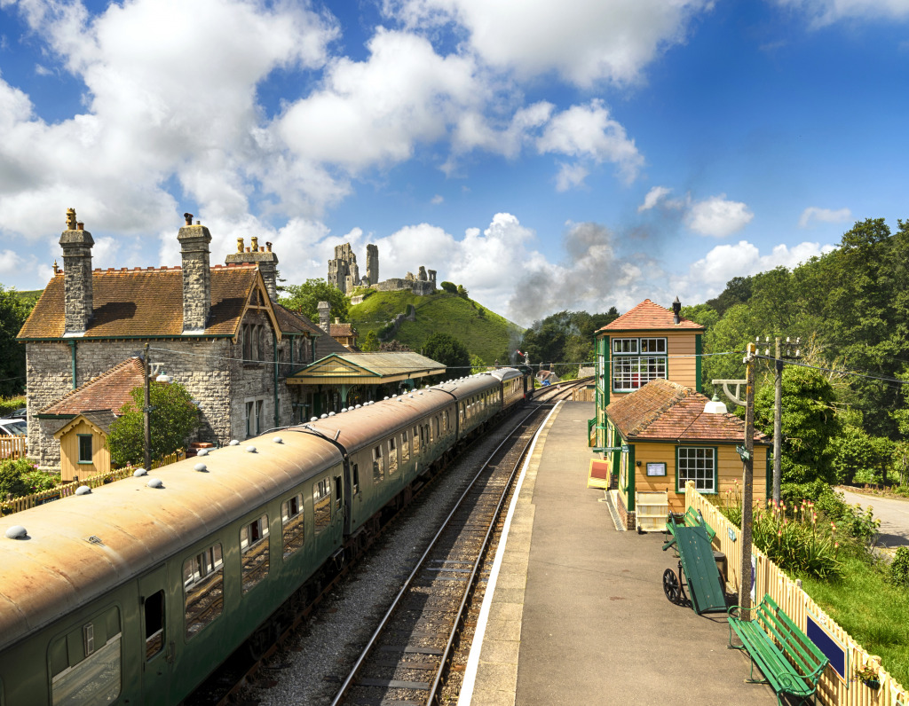 Train Station at Corfe Castle, Dorset jigsaw puzzle in Puzzle of the Day puzzles on TheJigsawPuzzles.com