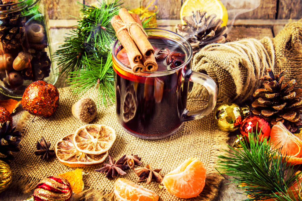 Christmas Mulled Wine jigsaw puzzle in Puzzle of the Day puzzles on TheJigsawPuzzles.com