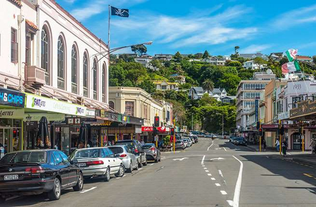 City Street jigsaw puzzle in Elaine Smith puzzles on TheJigsawPuzzles.com