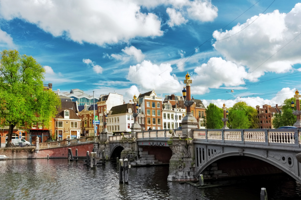 Downtown Amsterdam, The Netherlands jigsaw puzzle in Bridges puzzles on TheJigsawPuzzles.com