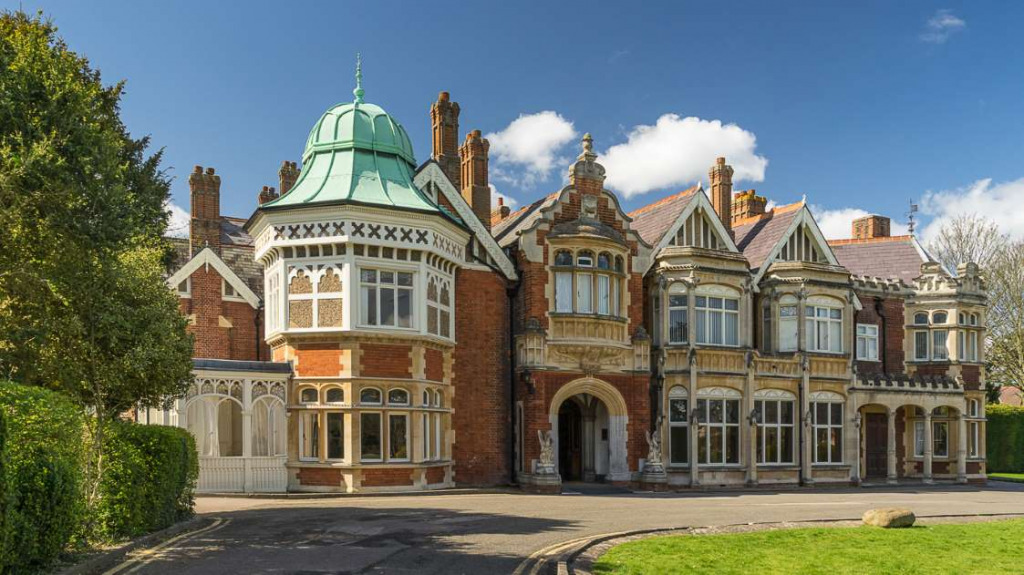 Bletchley Park Buckinghamshire England jigsaw puzzle in Elaine Smith puzzles on TheJigsawPuzzles.com