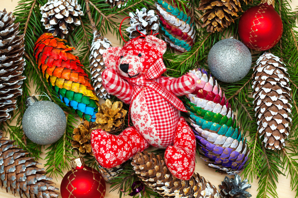 Плюшевый медведь на рождественской елке jigsaw puzzle in Макросъёмка puzzles on TheJigsawPuzzles.com